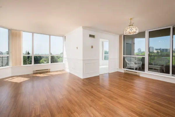 10 Guildwood Pkwy #629, Toronto E08, ON M1E 5B6