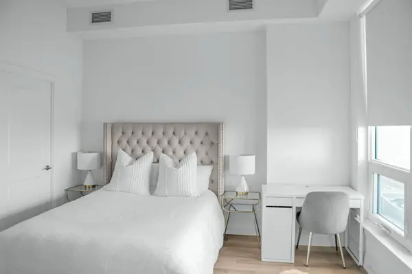 Toronto E05, ON M1T 0B6,3121 Sheppard AVE E #908