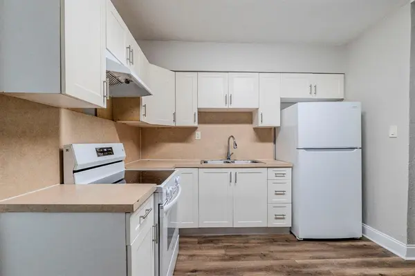 Dania Beach, FL 33004,734 SW 4th St