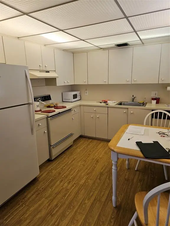 Pembroke Pines, FL 33027,101 SW 132 WAY #218