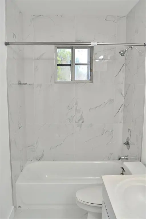 Weston, FL 33327,872 TANGLEWOOD CR