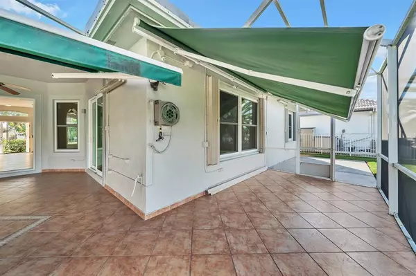 Pembroke Pines, FL 33331,16403 S Segovia Cir