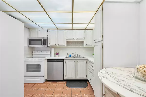 Hollywood, FL 33020,1811 Jefferson St #708