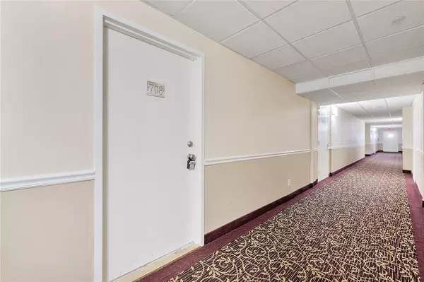 Pompano Beach, FL 33062,405 N Ocean Blvd #708