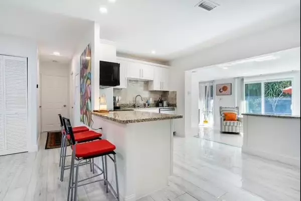 Wilton Manors, FL 33334,408 NE 26th Dr