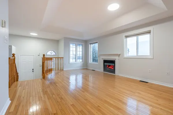 Barrie, ON L4M 7A1,316 Johnson ST