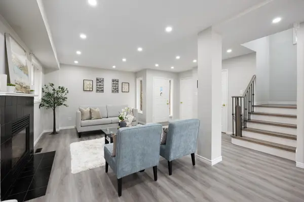 Barrie, ON L4N 7R9,124 Laidlaw DR