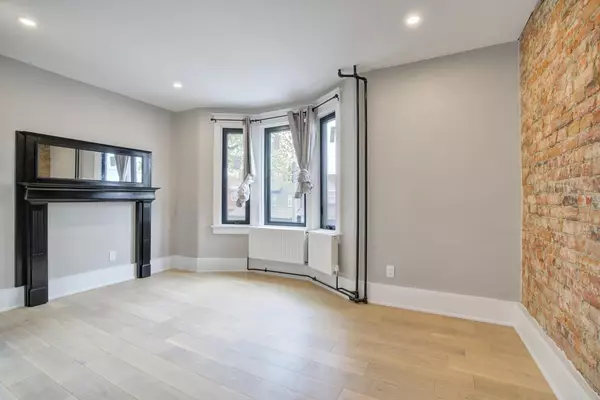 Toronto W02, ON M6H 3S5,362 Margueretta ST #2