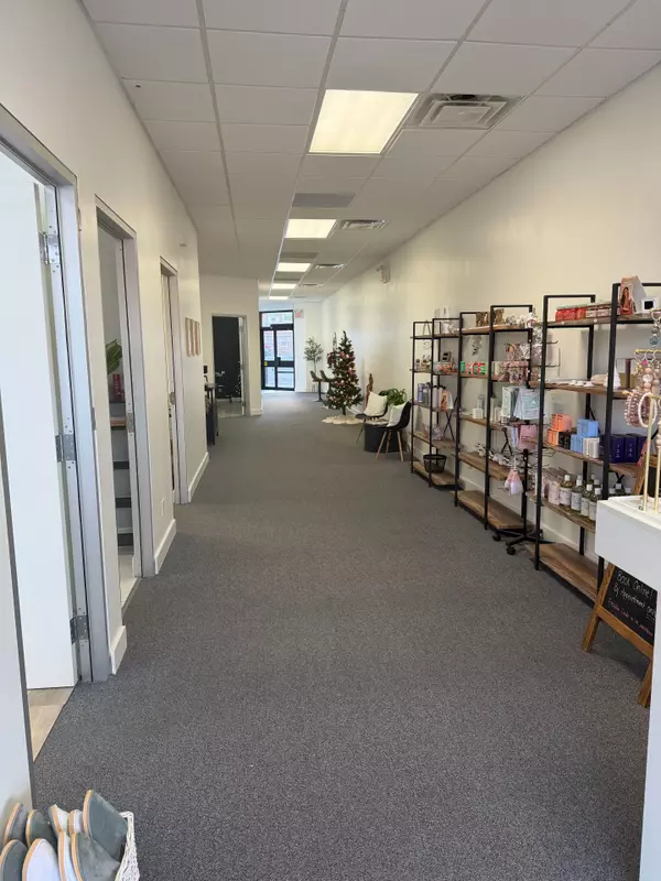 Tillsonburg, ON N4G 3P9,169 Broadway N/A