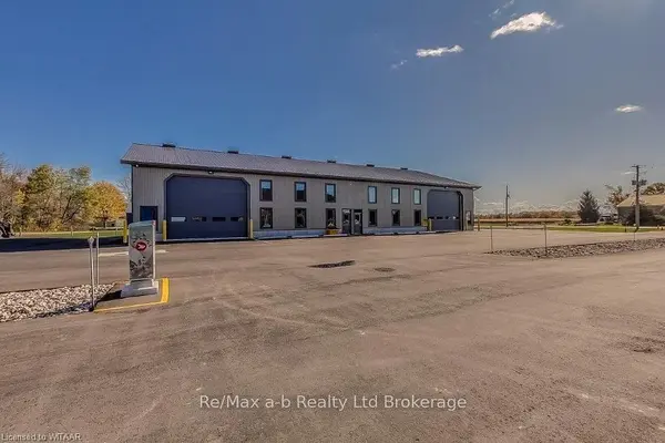 Norwich, ON N0J 1P0,285793 Airport RD #8