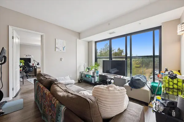 Guelph, ON N1L 0M5,1291 Gordon ST #220