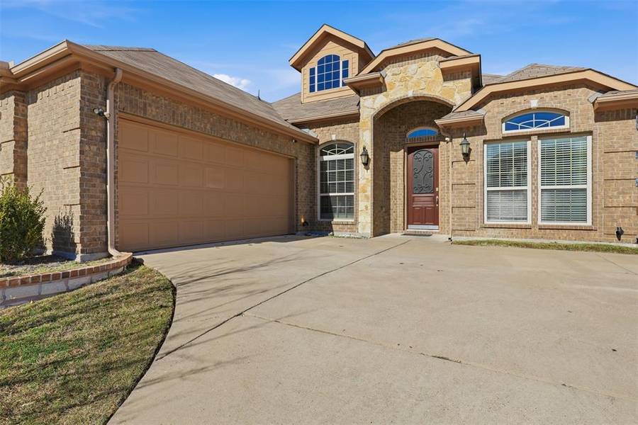 1805 River Run Drive, Desoto, TX 75115