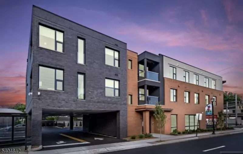 12-01 River Rd #205, Fair Lawn Boro, NJ 07410