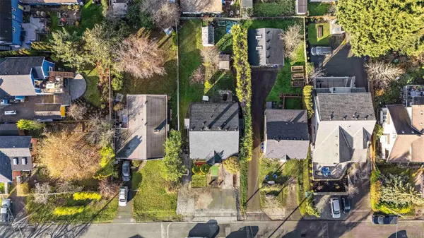 Saanich, BC V9A 1Y2,3022 Donald St #3020