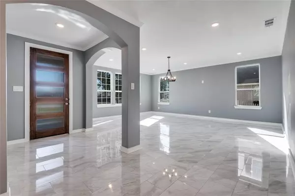 Lancaster, TX 75146,301 S Stewart Avenue