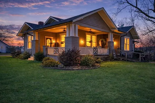 Blossom, TX 75416,130 W Division Street