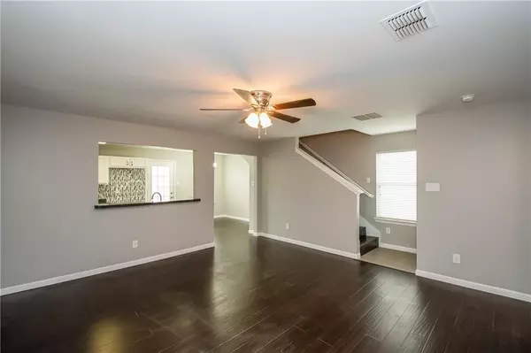 Burleson, TX 76028,926 Walnut Street