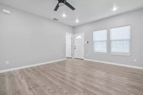 Dallas, TX 75210,3512 Hamilton Avenue