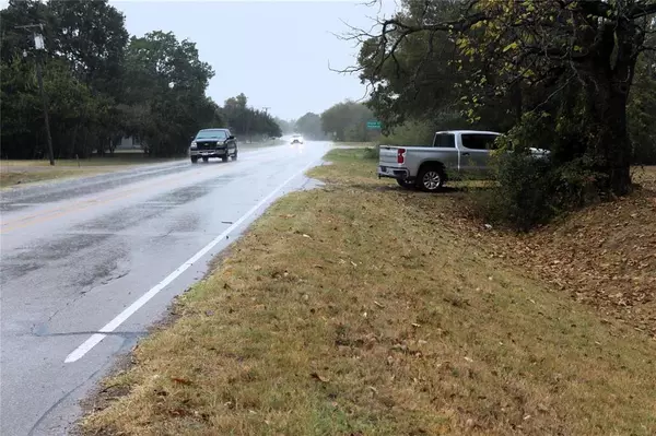 Quinlan, TX 75474,500 W Main Street