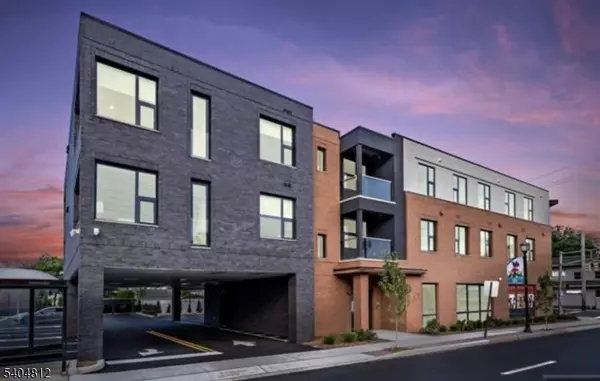 12-01 River Rd #205, Fair Lawn Boro, NJ 07410