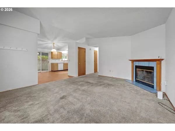 Portland, OR 97236,13834 SE CENTER ST