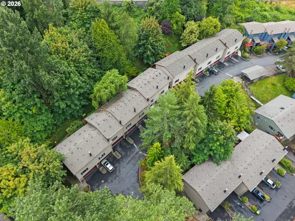 Wood Village, OR 97060,24066 NE TREEHILL DR