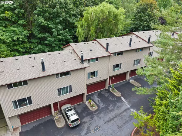 Wood Village, OR 97060,24066 NE TREEHILL DR