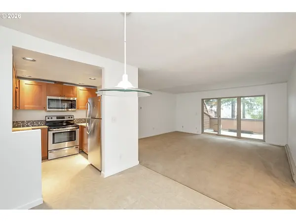 Lake Oswego, OR 97035,88 OSWEGO SMT