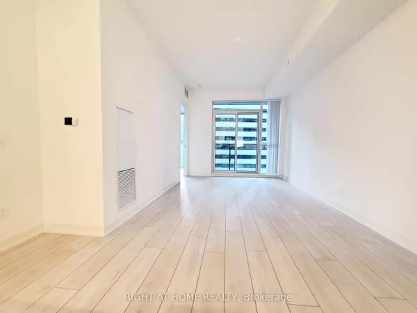 Toronto C14, ON M2N 5N6,4955 YONGE ST #1111