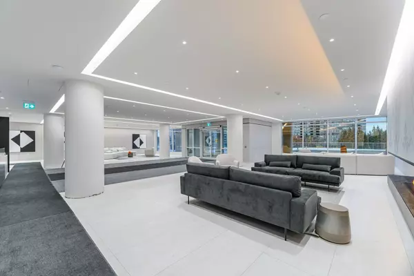 Vaughan, ON L4J 0L8,50 Upper MAll WAY #B-226