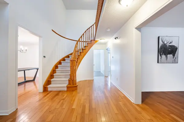 Whitchurch-stouffville, ON L4A 7Z3,567 Millard ST