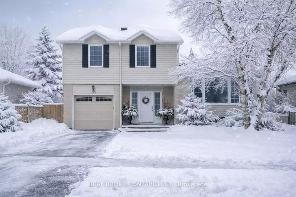 33 Porter CRES, Barrie, ON L4M 5H8