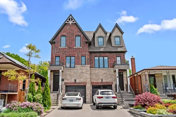507 Nairn AVE, Toronto W03, ON M6E 4J2
