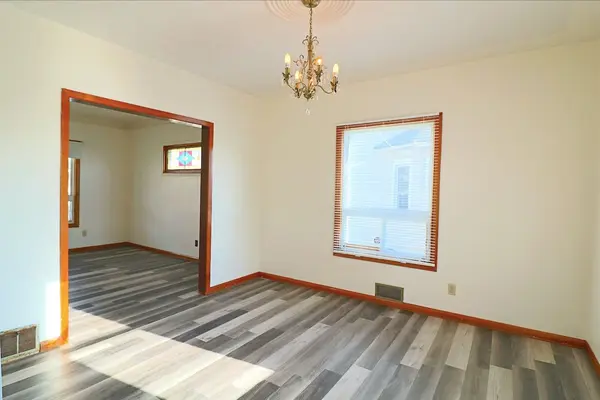 Niagara Falls, ON L2E 4V5,5283 Heywood AVE