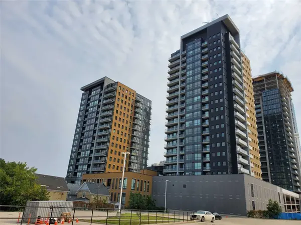 104 Garment ST #1501, Kitchener, ON N2G 0C8