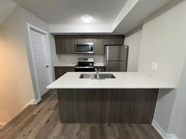 Kitchener, ON N2N 0C5,1331 Countrystone DR #B12