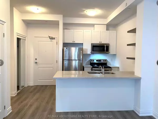 Hamilton, ON L8E 0K3,125 Shoreview PL #606