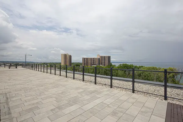 Hamilton, ON L8E 0K3,125 Shoreview PL #606