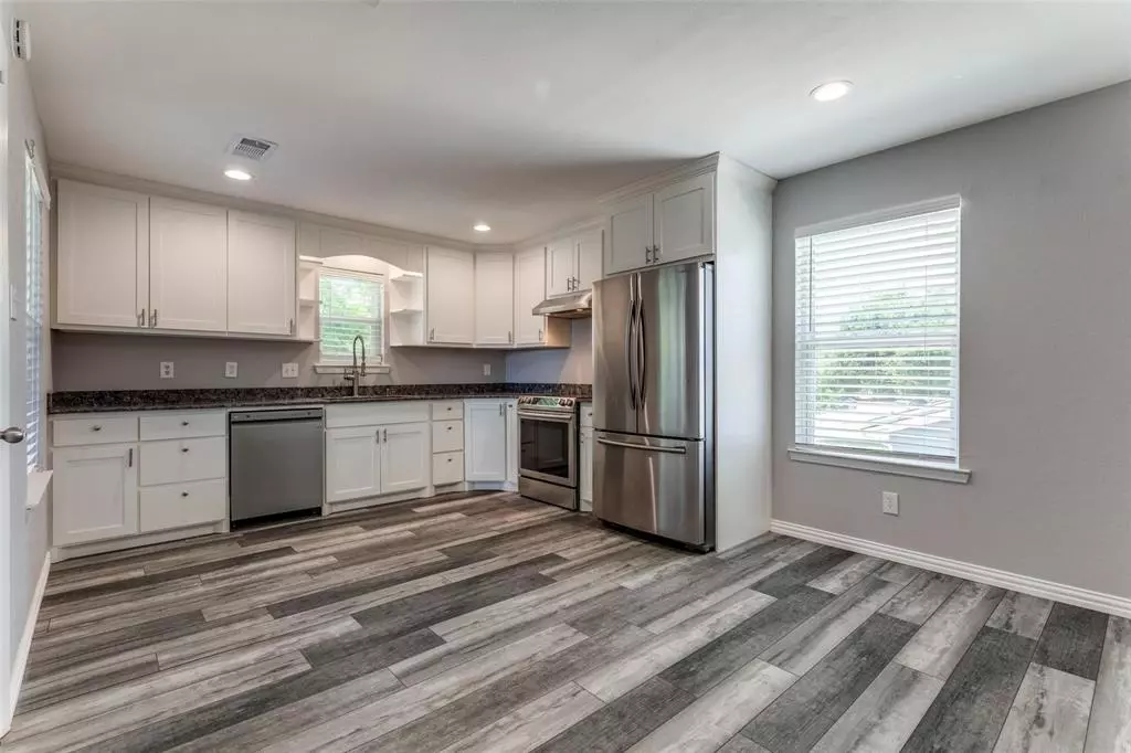 Hurst, TX 76053,606 Ridgeline Drive