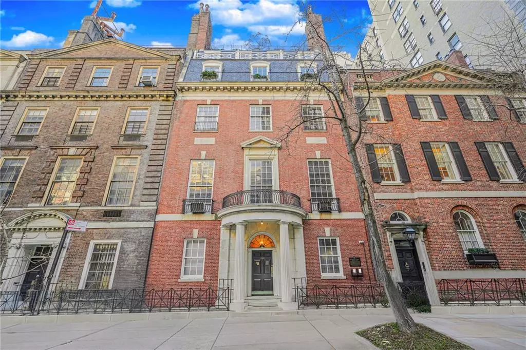 New York, NY 10075,120 East 80th ST #Parlor Floor