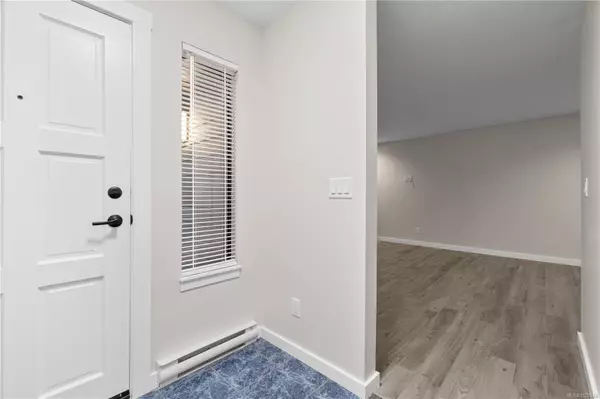 Nanaimo, BC V9T 4C5,3732 Cottleview Dr