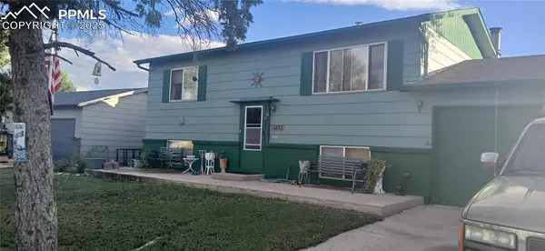 1528 Maxwell ST, Colorado Springs, CO 80906