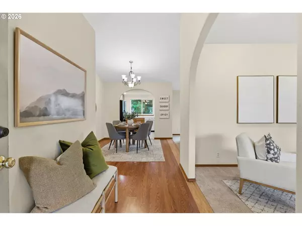 Eugene, OR 97402,5246 AUSTIN WAY