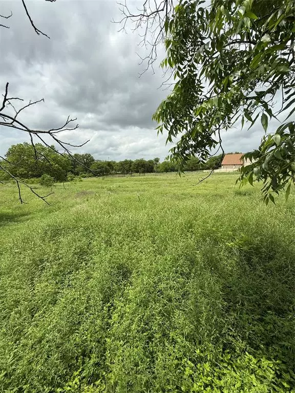 Alvarado, TX 76009,215 N Cummings Drive