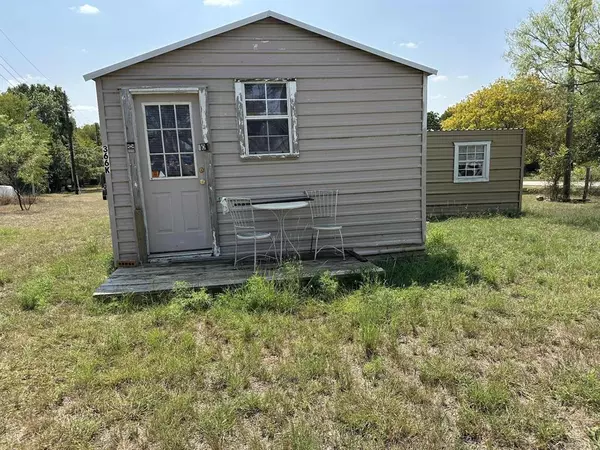 Comanche, TX 76442,366 Saint Kitts Road