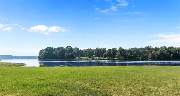 Benton, LA 71006,135 Oak Leaf Trail