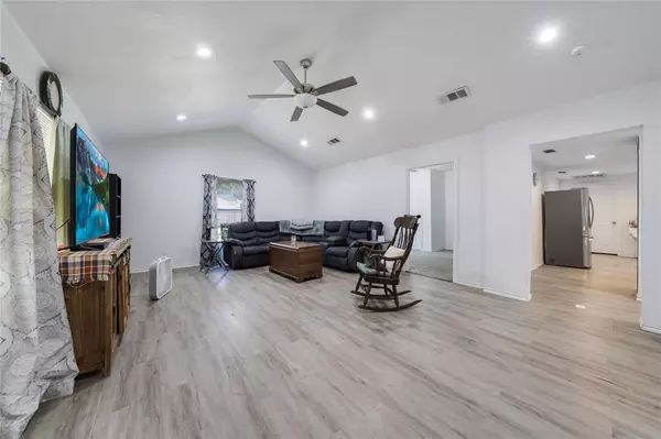 Bonham, TX 75418,702 W 7th Street