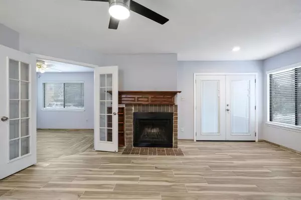 Arlington, TX 76006,2310 Balsam Drive #B107