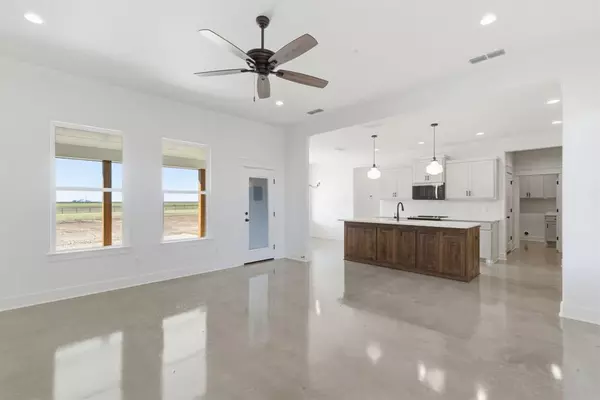 Cresson, TX 76035,1005 Paramount Drive