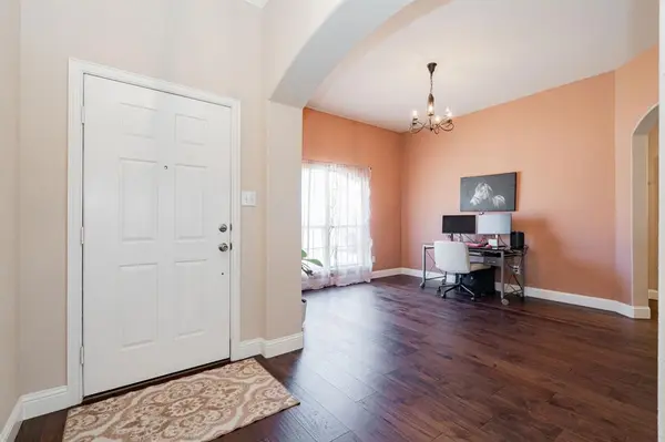 Fort Worth, TX 76179,10921 Owl Creek Drive